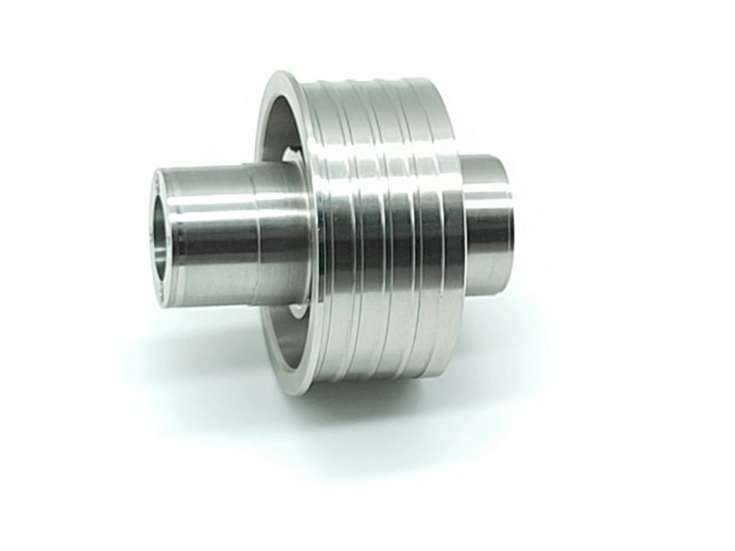 OEM مخصصة الفولاذ المقاوم للصدأ CNC معالجة لحام أجزاء الدقة CNC طحن قطاع السيارات أجزاء الملحقات الأجهزة